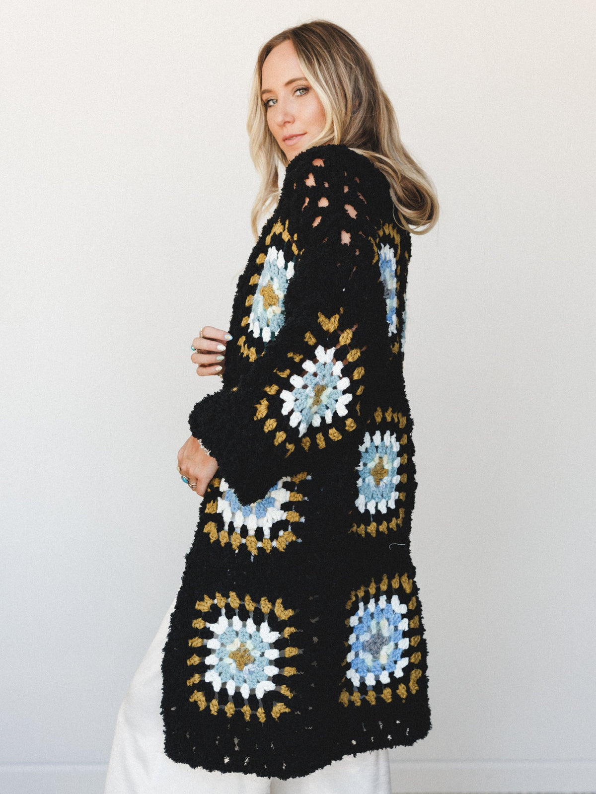 Not Your Grannys Cardigan - Black