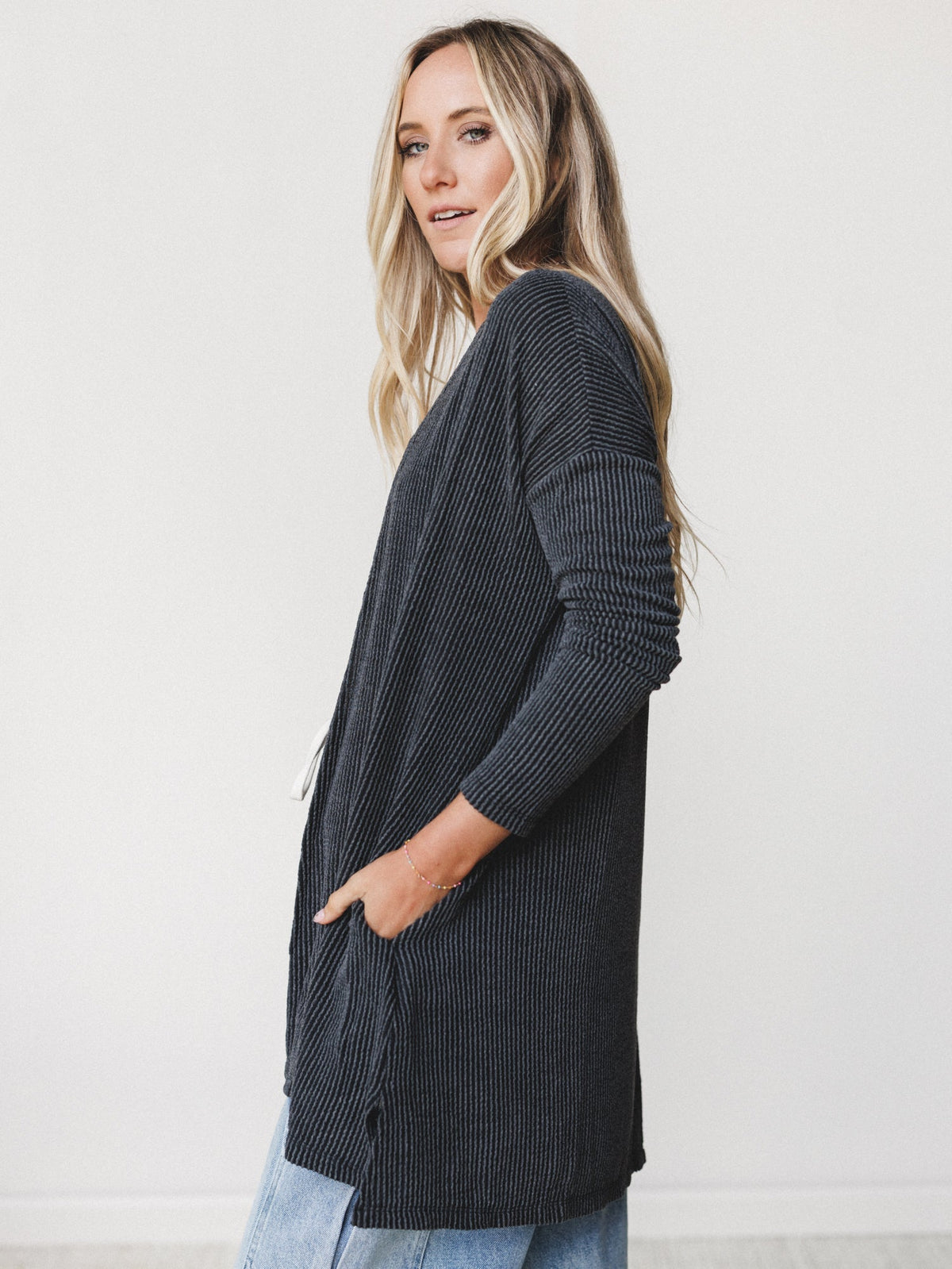 The Nest Classic Layers Cardigan - Charcoal