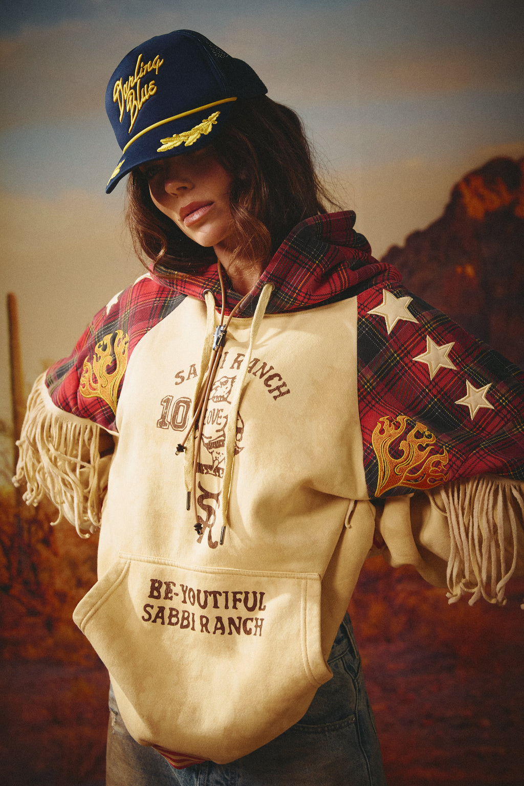 NELLIES HOODIE