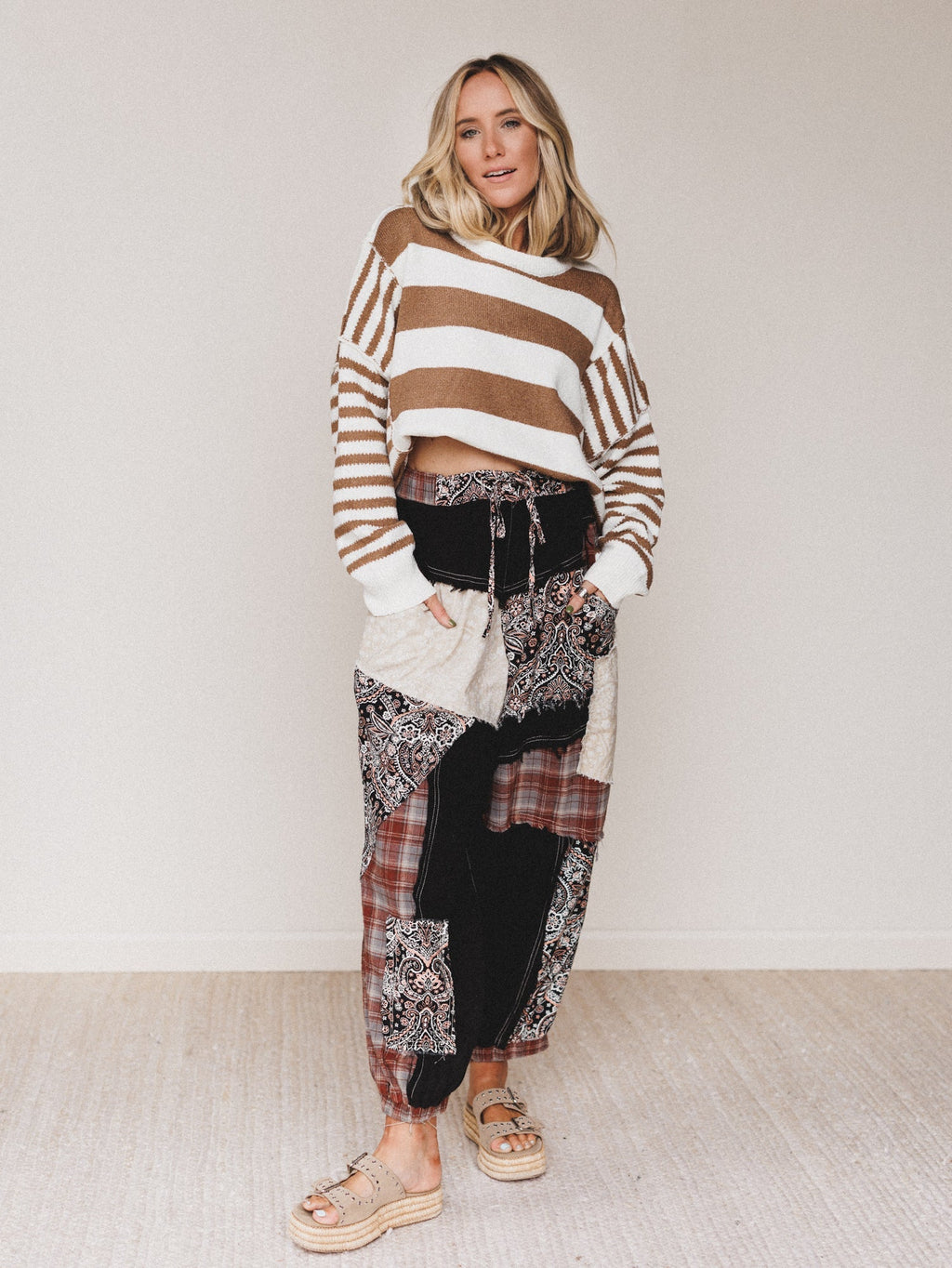 High Desert Sweater - Taupe
